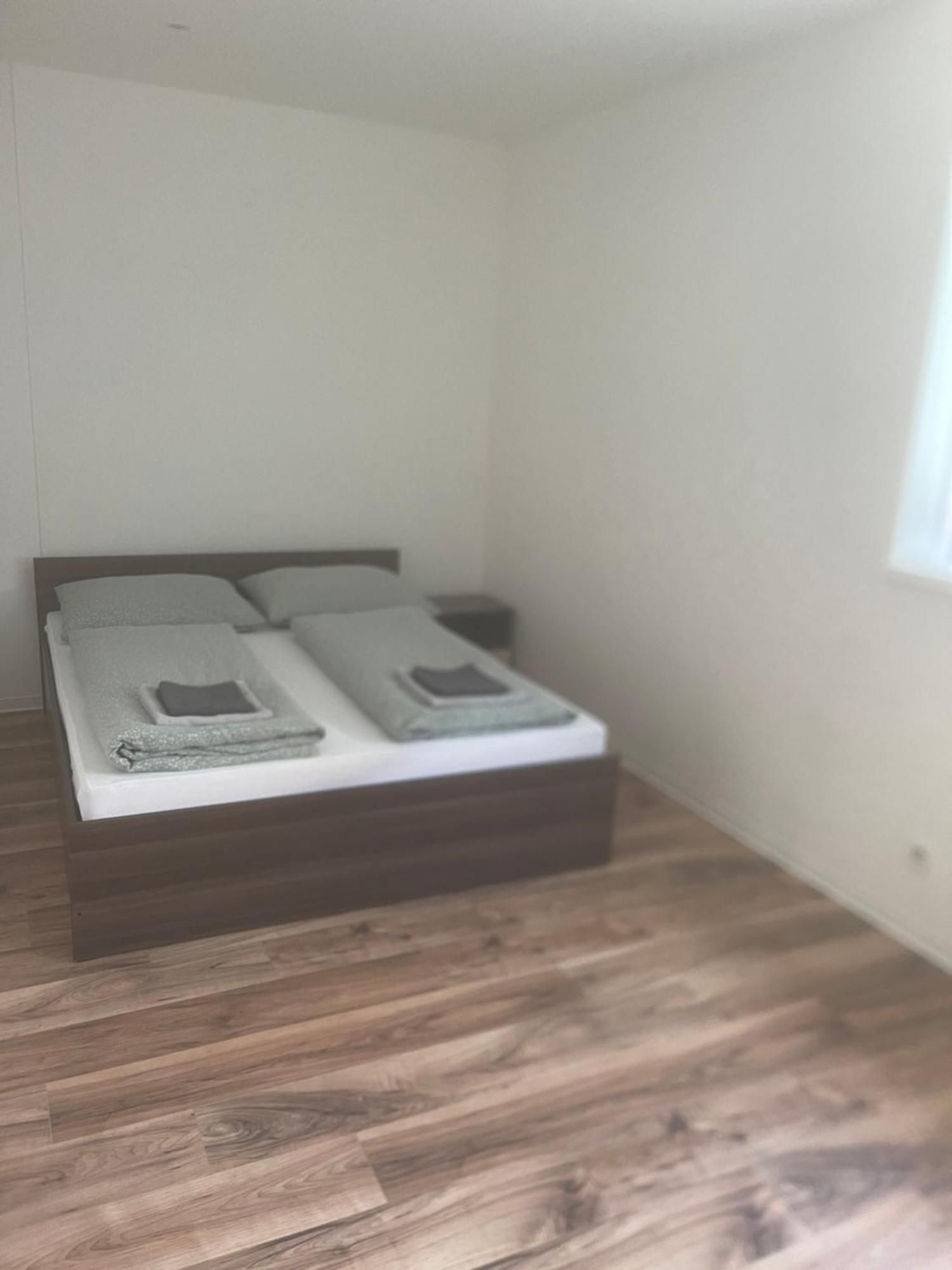 Apartmán Komfortne Byvanie S Garazou - Parkovanim Žilina