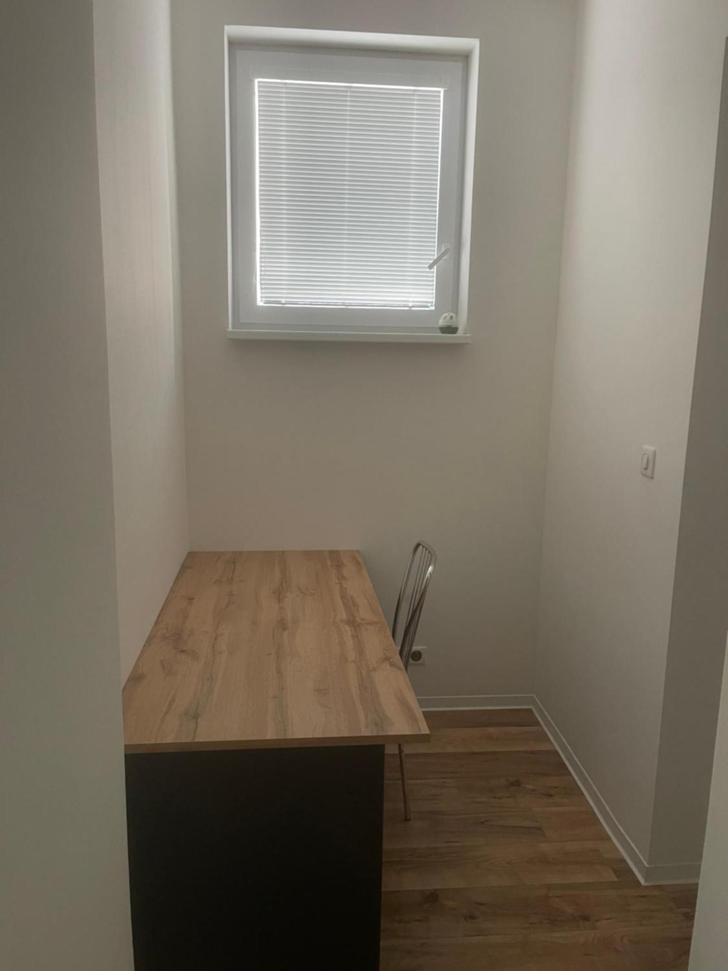 Komfortne Byvanie S Garazou - Parkovanim Apartmán